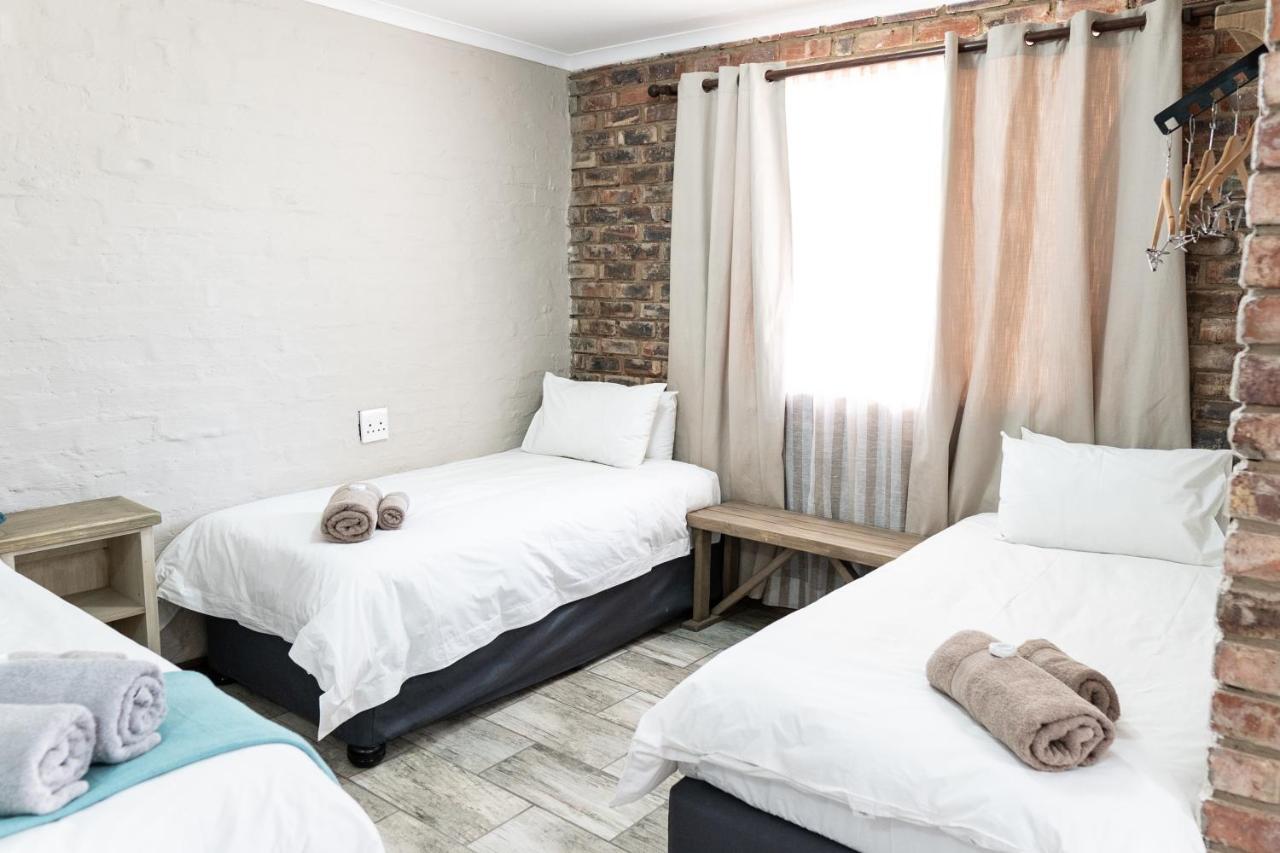 Opstal Guestfarm Hotel Potchefstroom Eksteriør billede